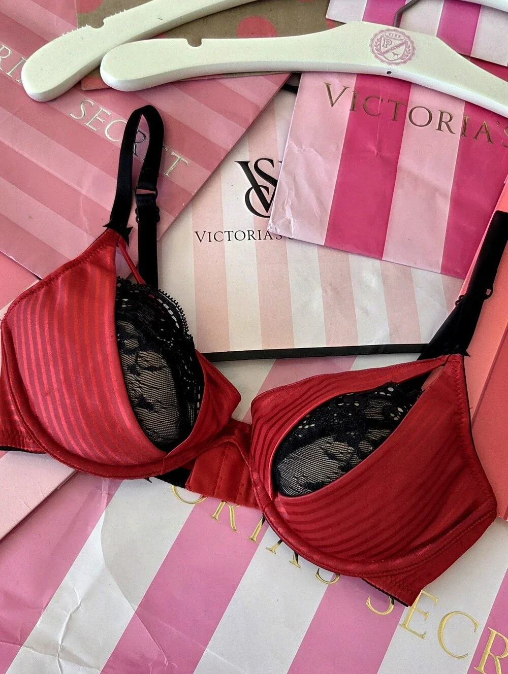 Victoria's Secret Chantal Thomass VTG Lingerie Bra NWOT Red Lace Stripes RARE